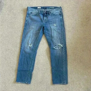 Gap distressed blue sexy boyfriend jeans